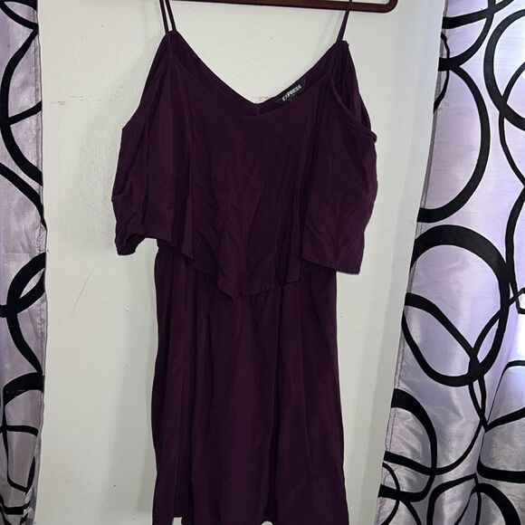 Women Express Cold Shoulder Purple V Flap Short Rayon Soft Dress Size Small - Picture 9 of 9